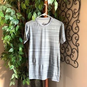 NWOT MNS NIKE PRO COMBAT COMPRESSION SHIRT